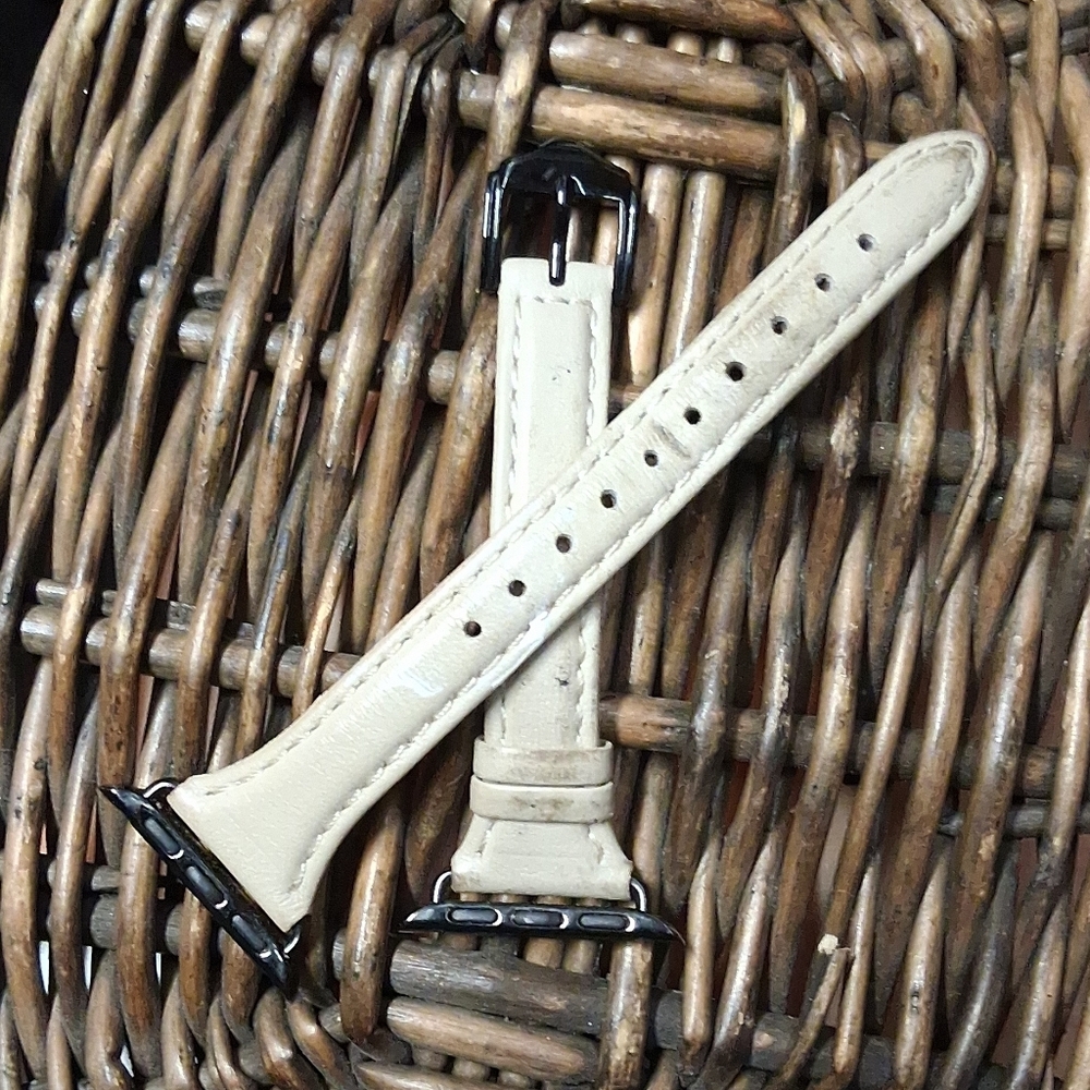 Apple Cream Leather Watch Strap